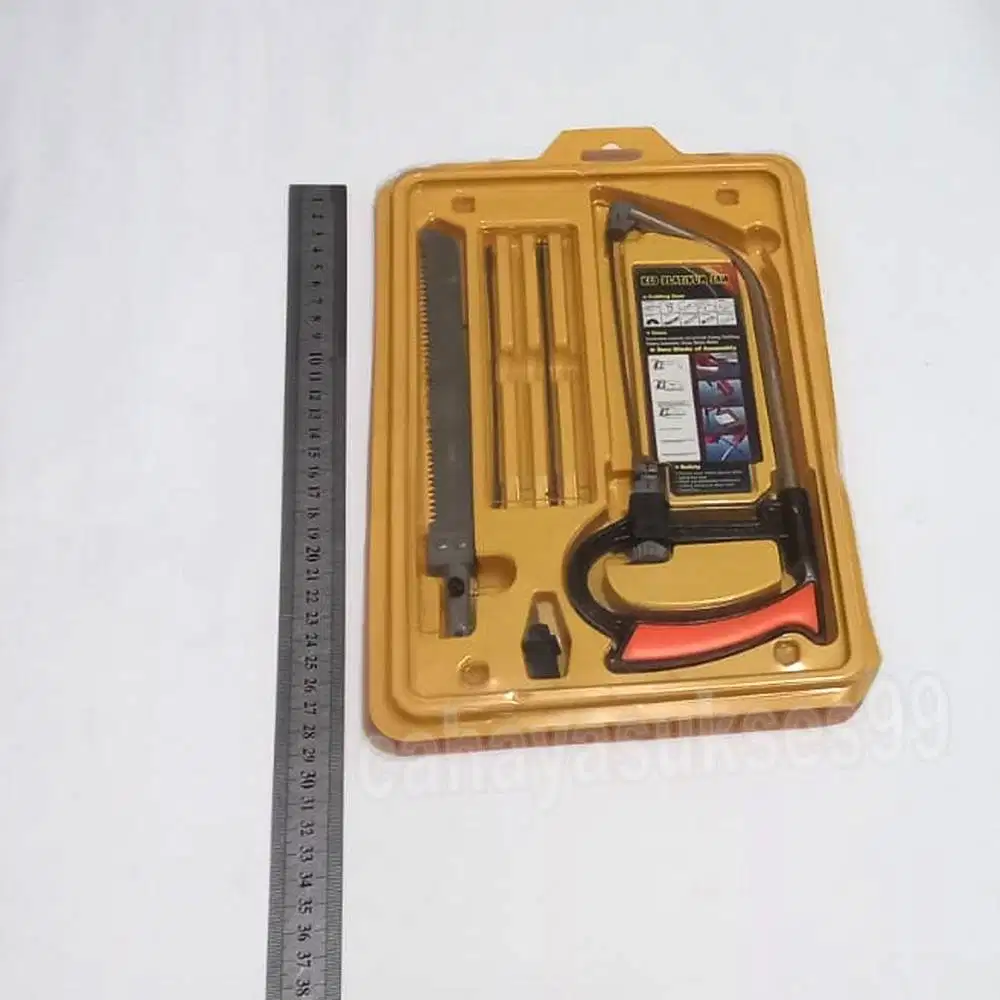 Gergaji Kecil Satu Set Kondisi Second Masih Bagus