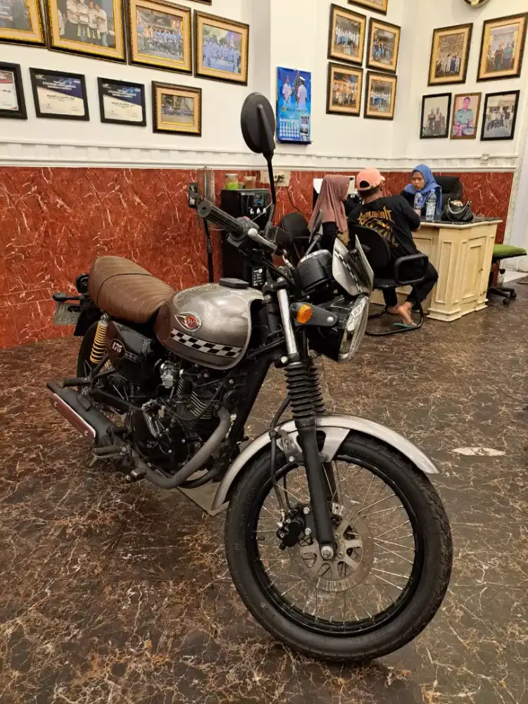 DP 2.5JT KAWASAKI W175 CAFE SE 2022/MESIN ADEM GARANSI FREE OLI+SERVIS