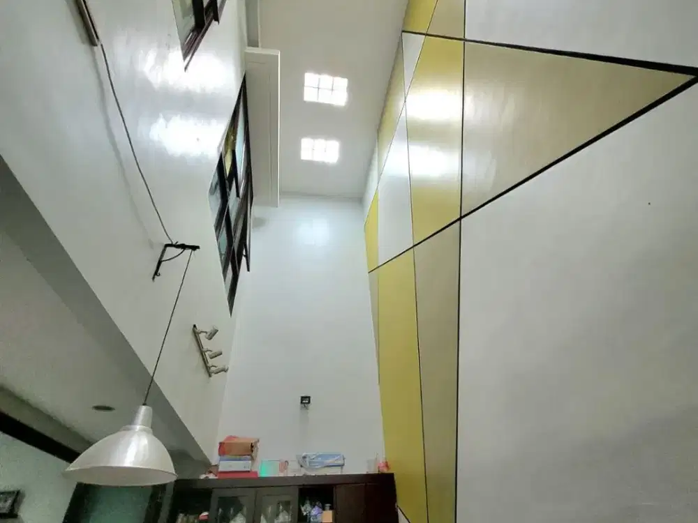 Rumah modern cantik di Discovery Bintaro Jaya PR 17581