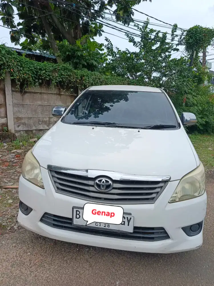 Kijang Innova E Solar MT 2013 pemakaian jan 2014