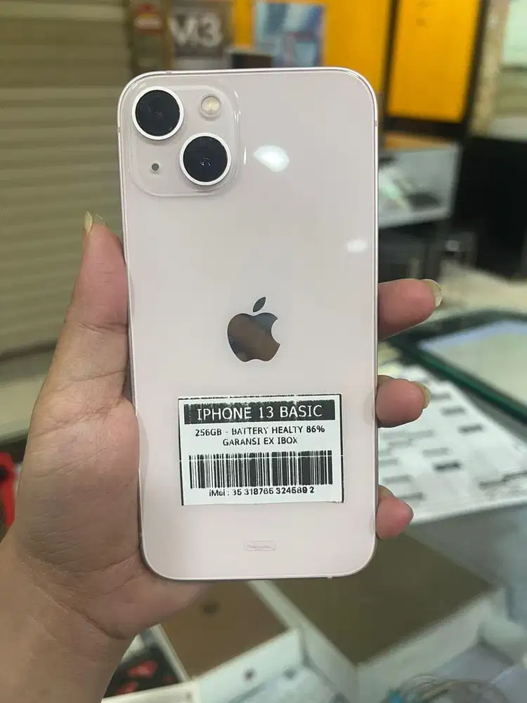 iPhone 13 256GB Garansi Resmi iBox Pink BH 86% Mulus