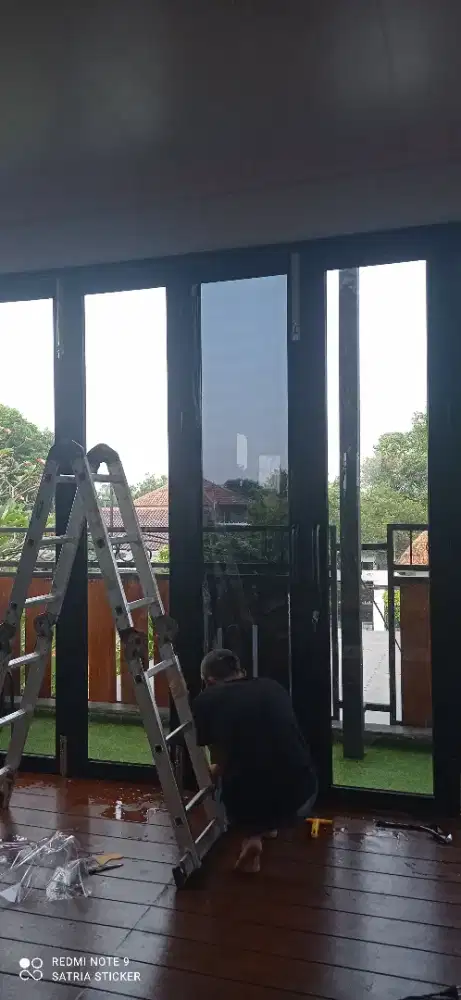 KACA FILM PESAN PASANG KE RUMAH ANDA HOME SERVICE KE KANTOR GEDUNG OKE
