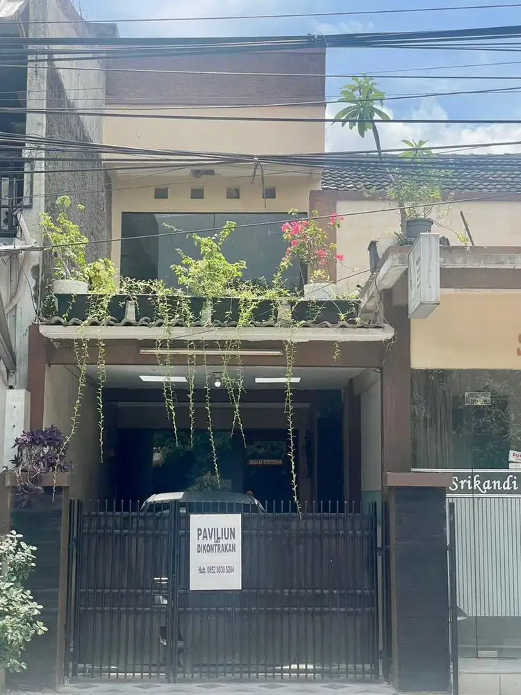 DIKONTRAKAN PAVILIUN STRATEGIS