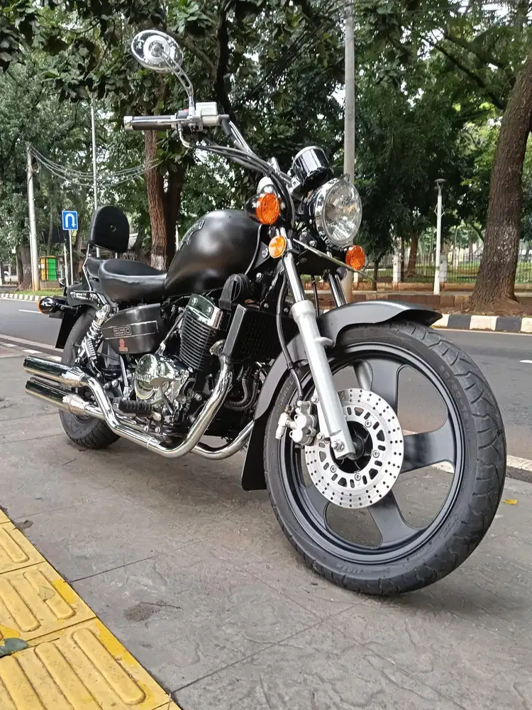 DIJUAL CASH BENELLI PATAGONIAN EAGLE KARBU 250cc THN 2020 PJK IDUP