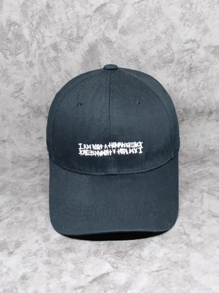 Topi Im Not A Human Being