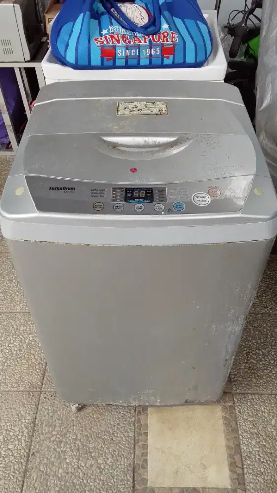 Mesin Cuci LG Turbodrum