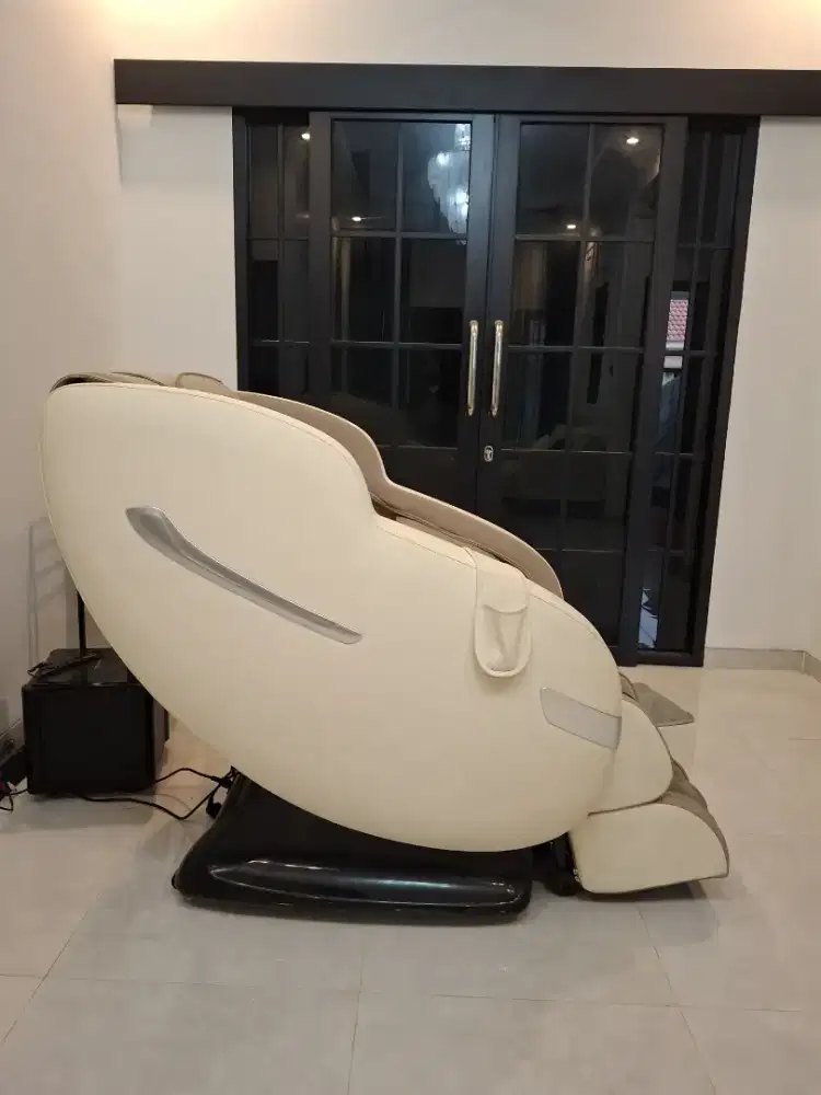 DI JUAL MESIN PIJAT FULL BODY MERK TOKUYO