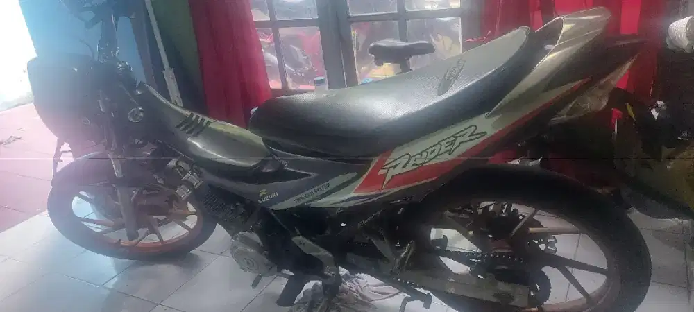 Satrio fu 2010 surat surat akur