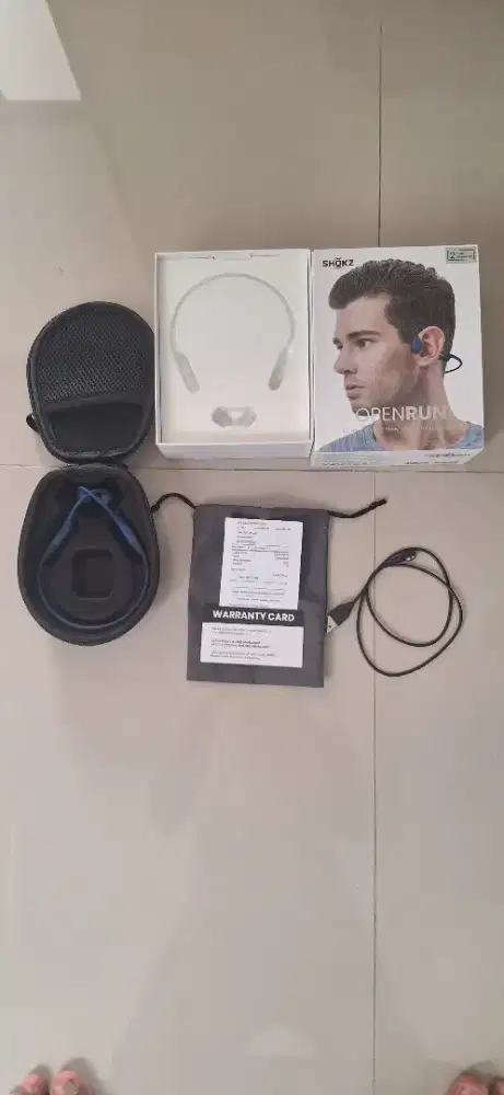 Bone Conduction Headphone - Shokz OpenRun