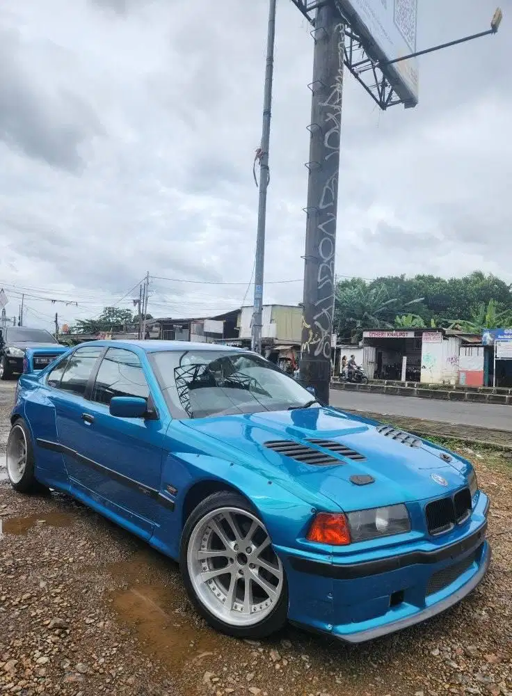 bmw 320 e36 wide body GT sport pandem