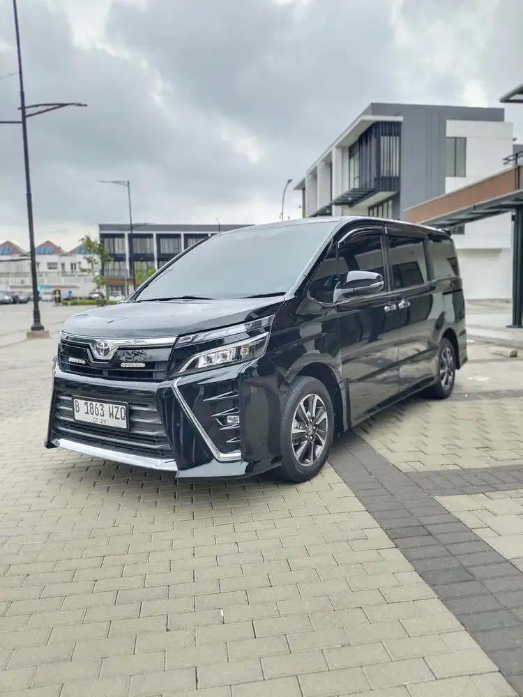 Toyota Voxy 2019 Bensin