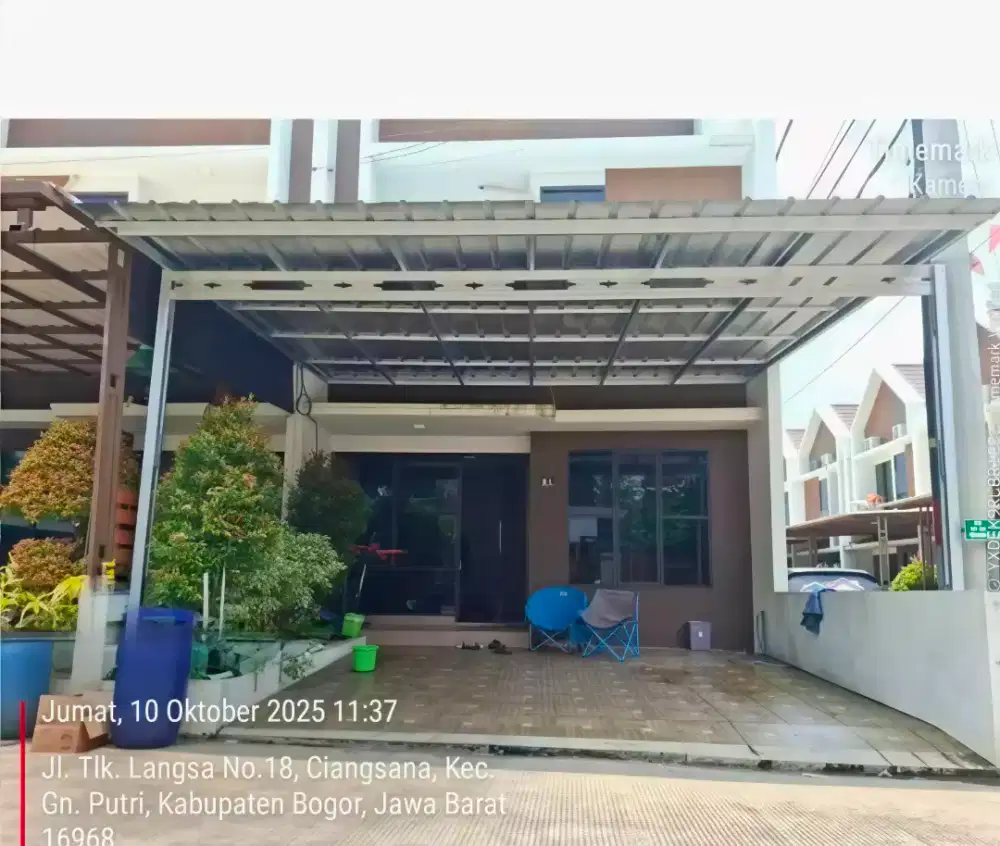 Pasang kanopi baja ringan