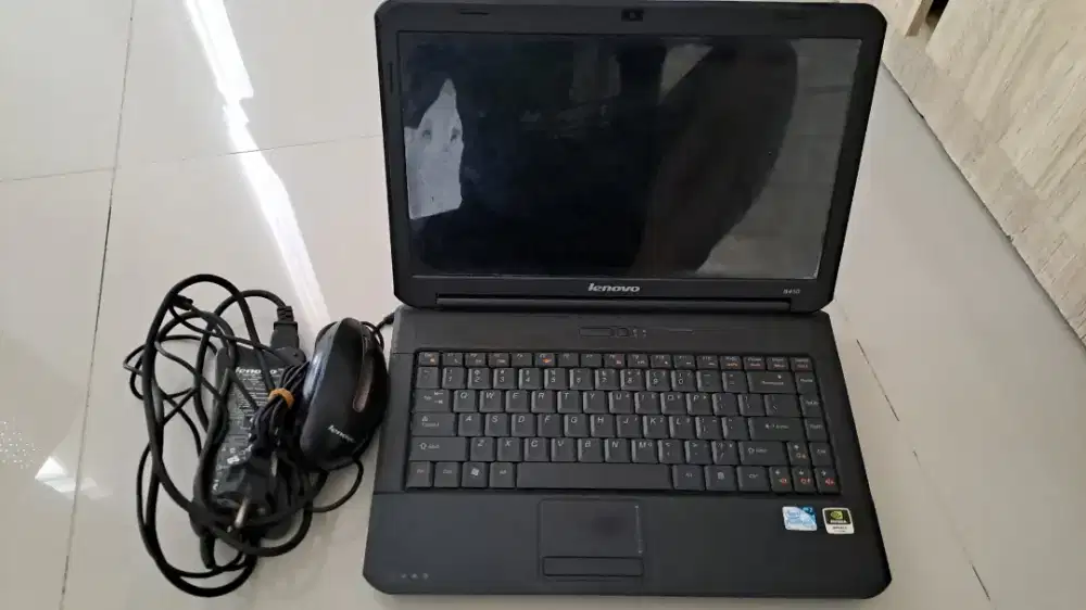 Jual Laptop bekas type lenovo B450