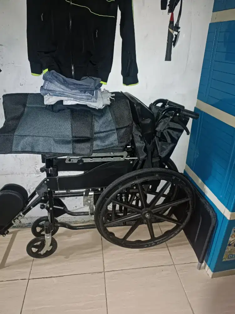 KURSI RODA bekas kaya baru