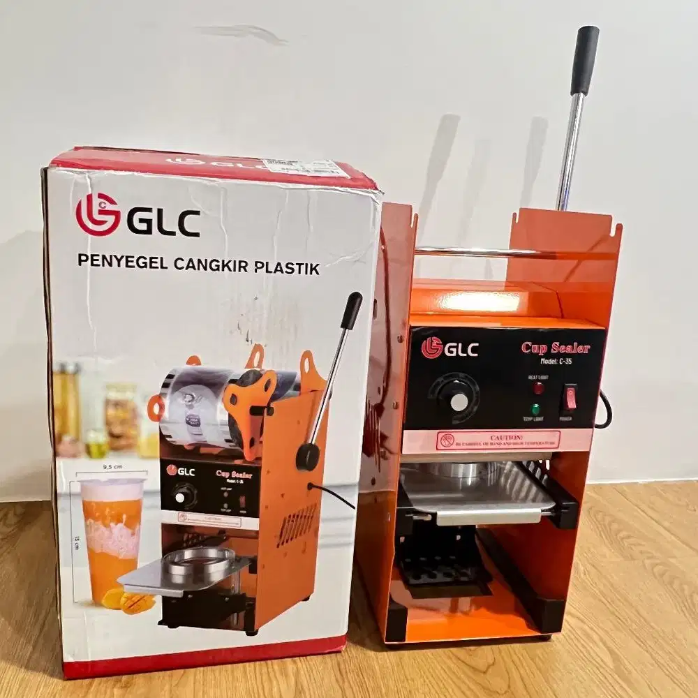 Mesin Sealing CUP