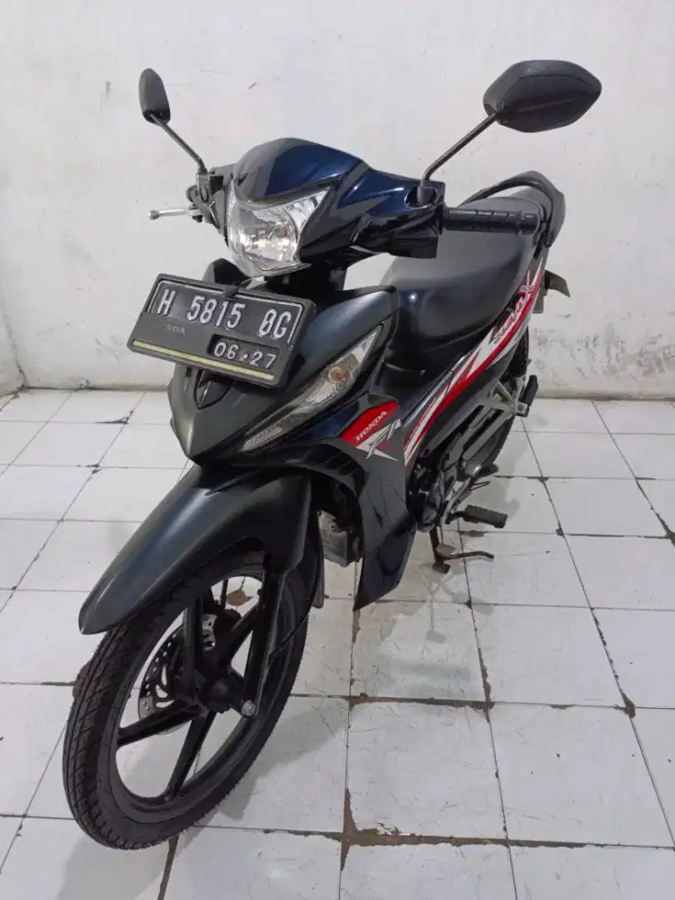 0revo x 110 hitam cw