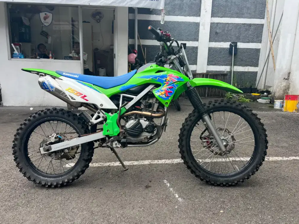 Dijual cepat Kawasaki KLX L 150 2014 kumplit