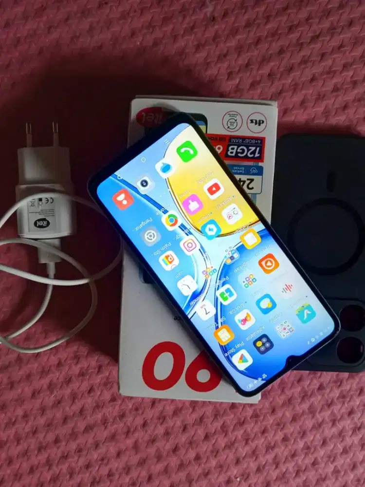 Mahar itel a90 4+4 (8)/64 full set.
No minus