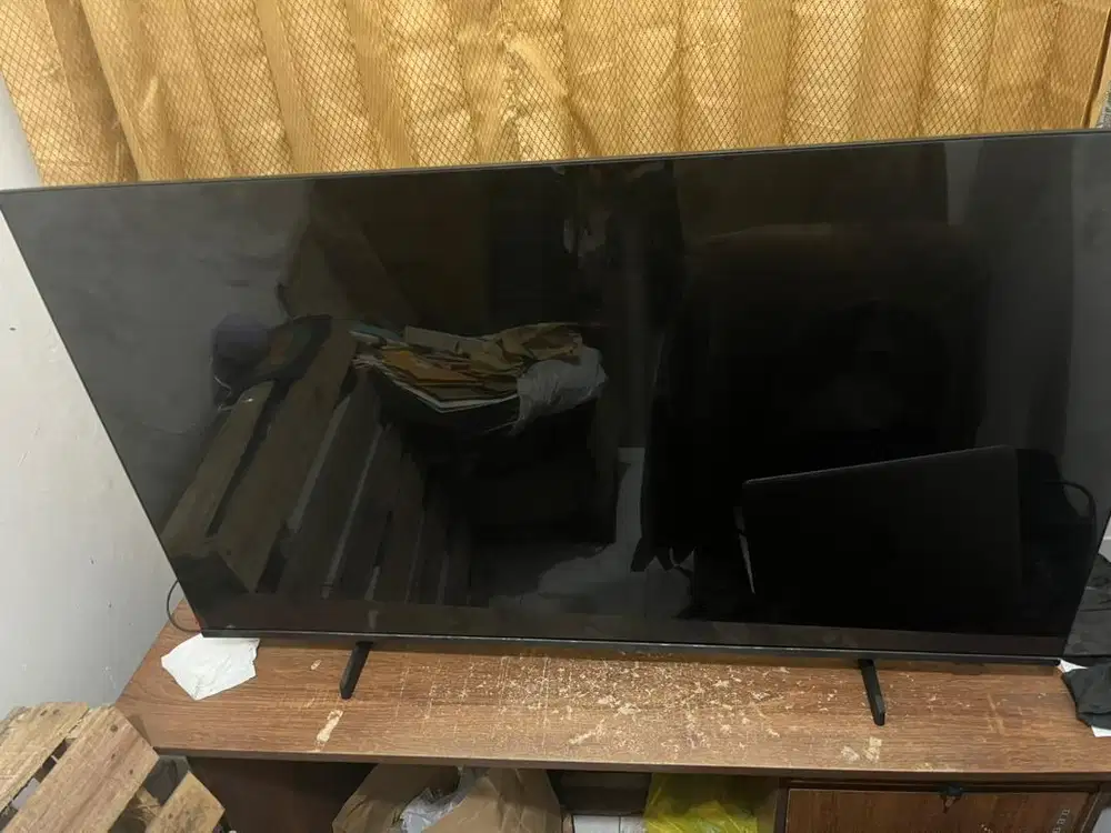 Samsung 43” Crystal UHD 4K Smart TV – UA43BU8500