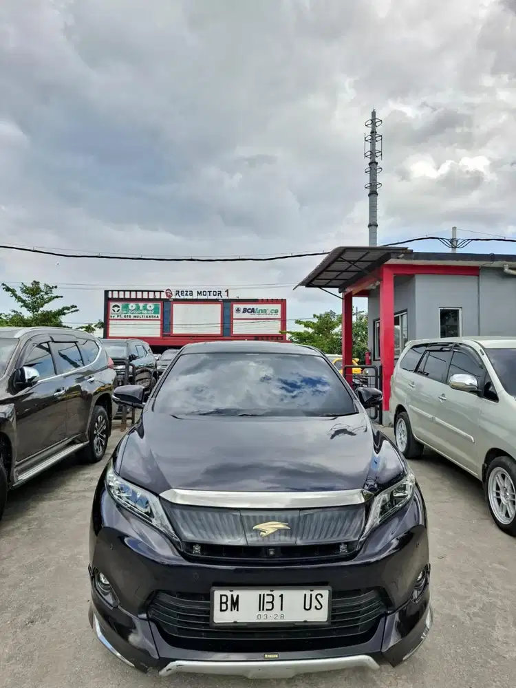 Harrier 2014 2.0 advance matic. Km 90rb