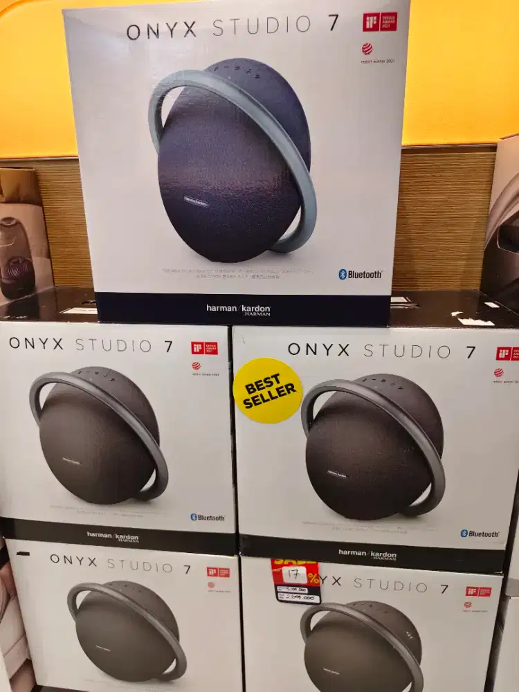 Harman Kardon Onyx Studio 7