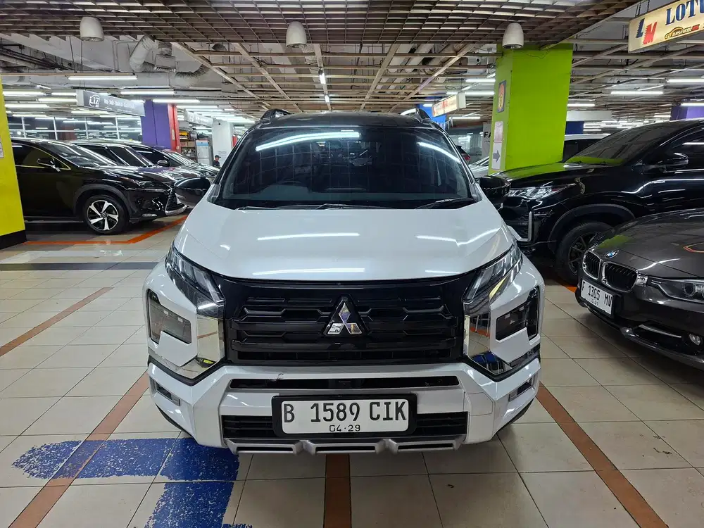 XPANDER NEW CROSS KM 10RB  THN 2024 PUTIH