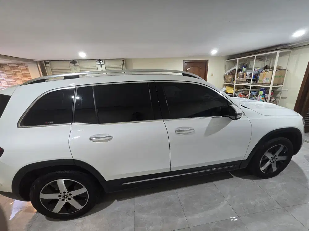 Mercedes-Benz GLB200 2023 Bensin