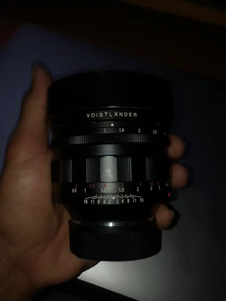 Lensa voightlander 50mm f1