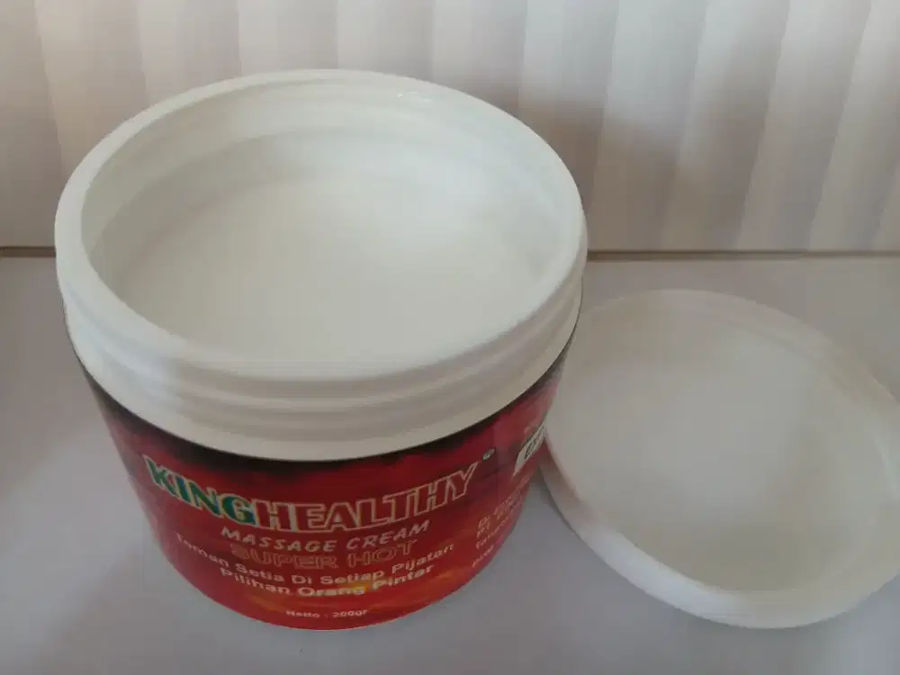 Krim pijat solusi untuk pegal,nyeri sendi dan kesemutan