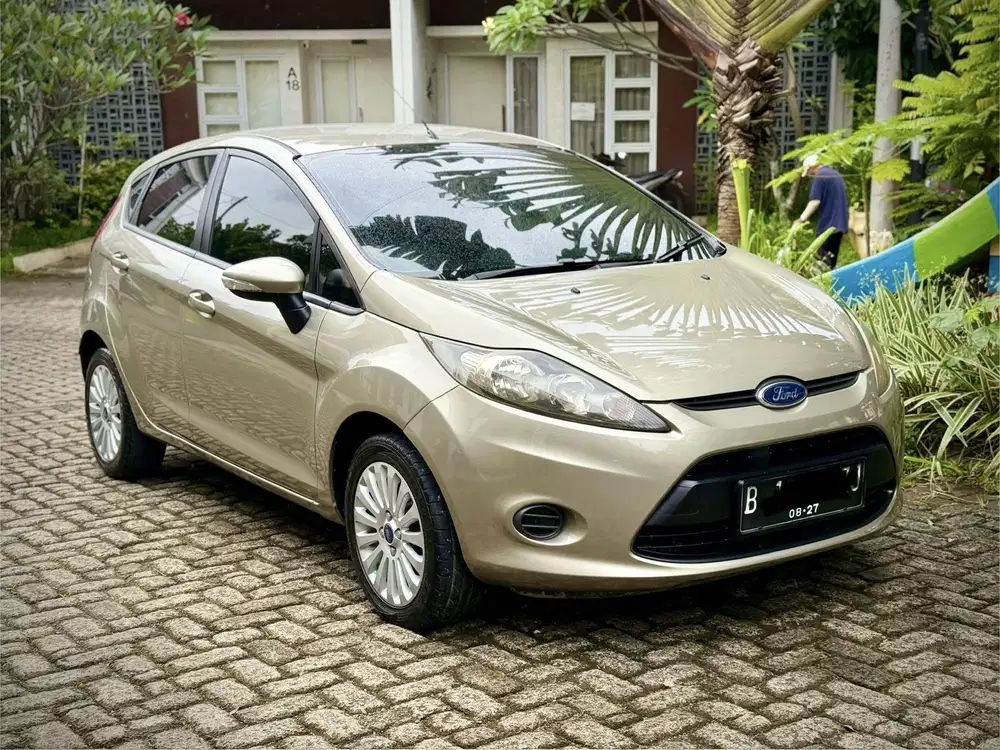(CASH) Ford Fiesta 2012 1.4 Trend Automatic - Antik - Rawatan.