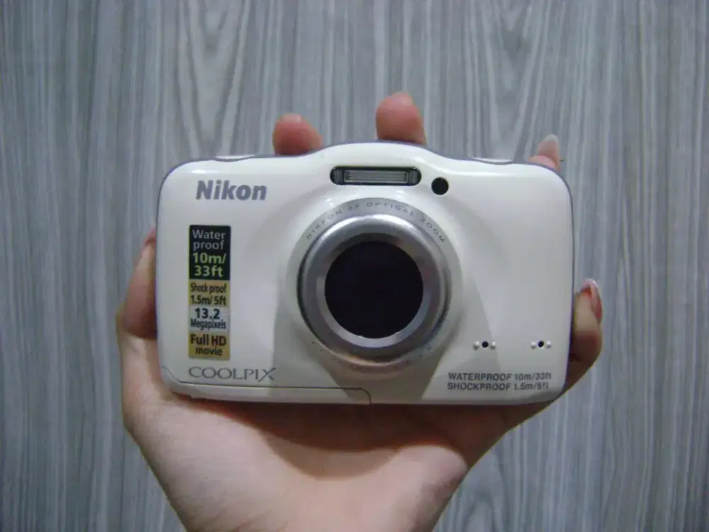 Digicam Nikon Coolpix S32 Waterproof 13.2 Megapixel