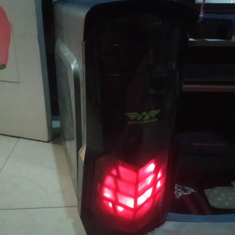 PC Desktop AMD A8-7650K with Radeon R7 Graphics