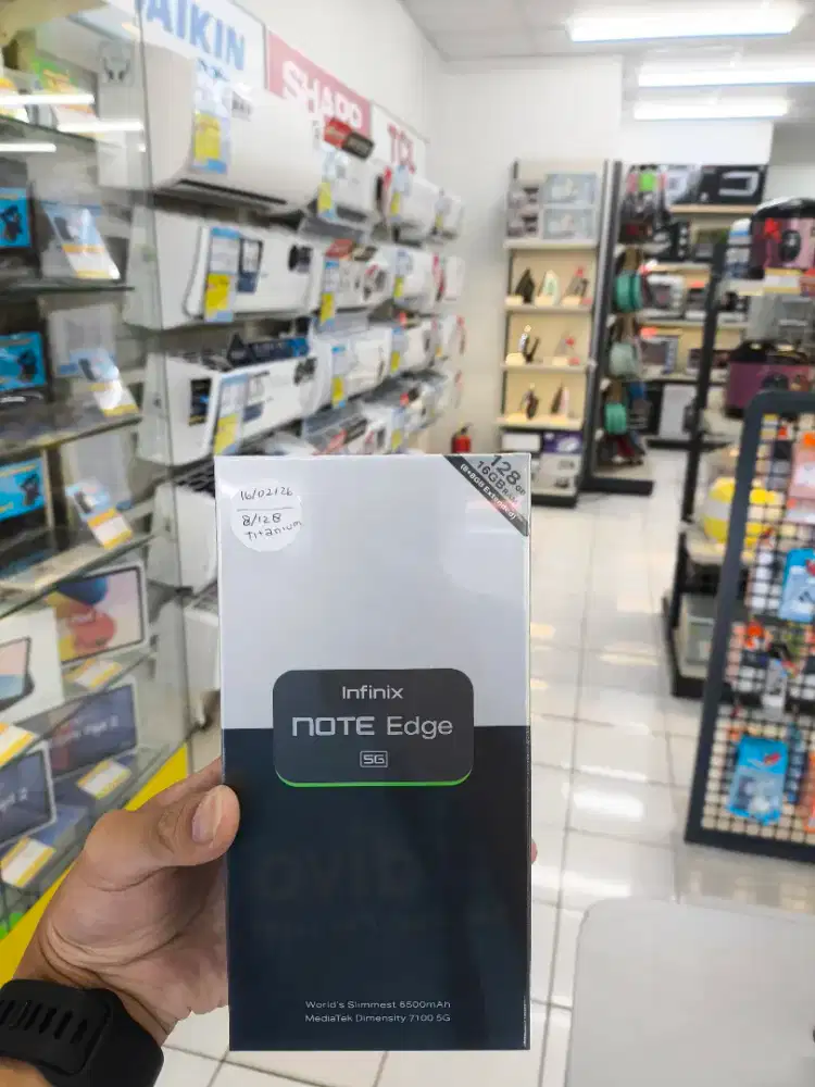 Infinix note edge 5G 8/256GB