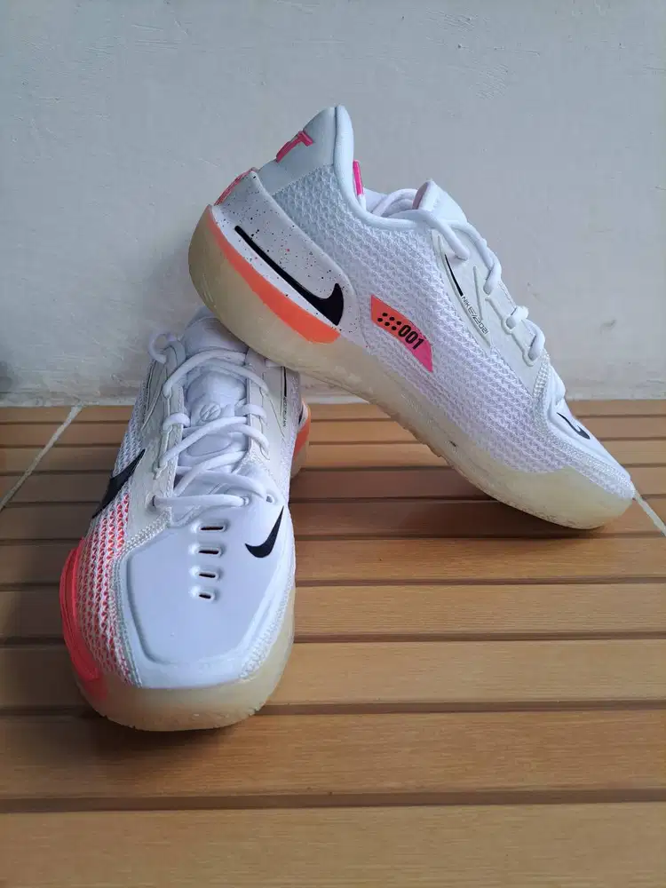 Sepatu preloved like new