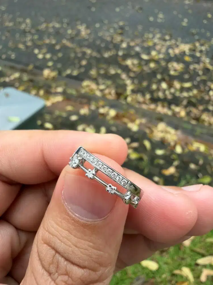 Cincin brand M4RLI Gold diamond