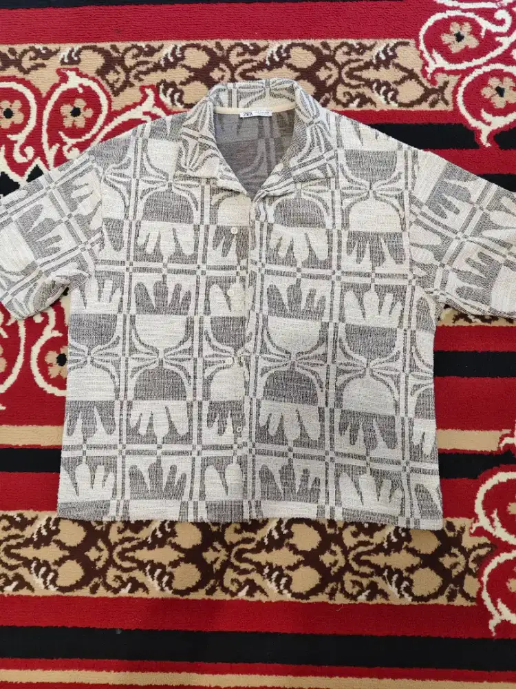 Zara kemeja lengan pendek