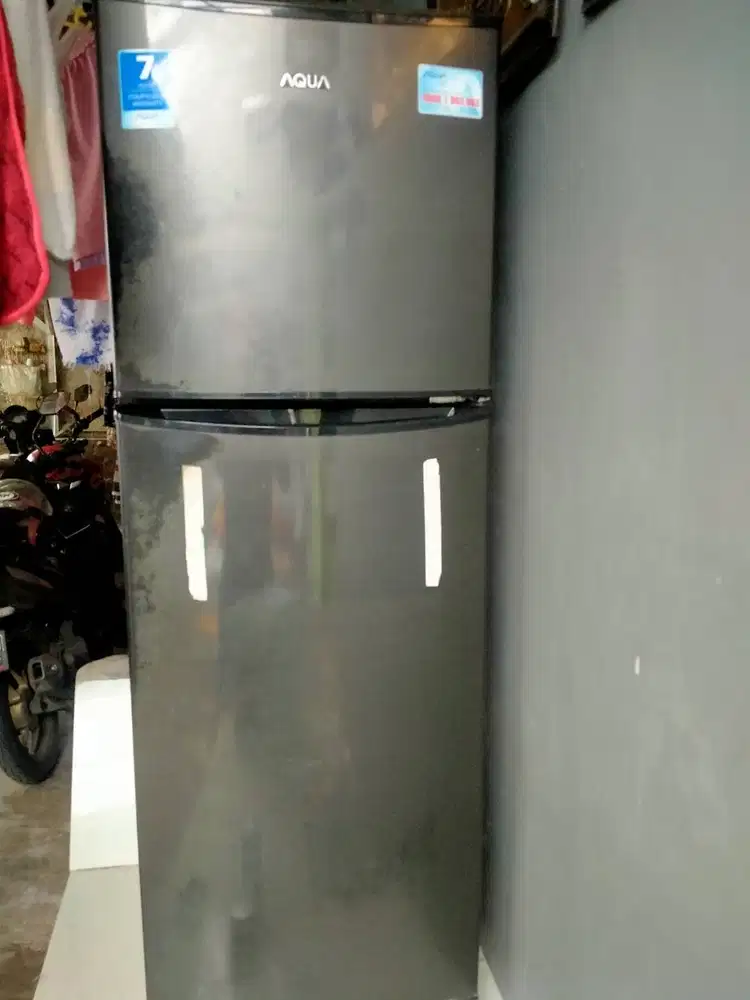 kulkas aqua 2 pintu