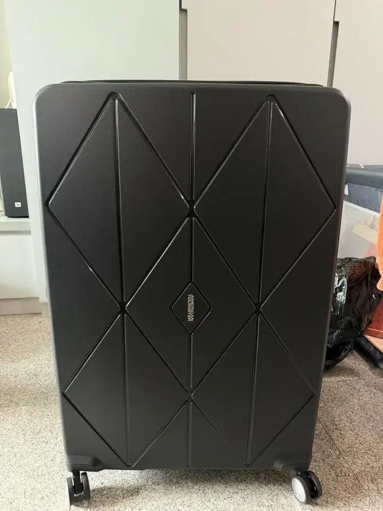 Koper 30inch American Tourister Argyle Hitam Large