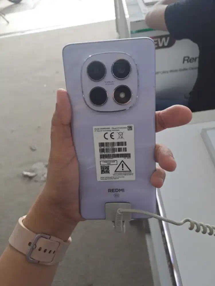 REDMI NOTE 15 5G+PAYUNG+TUMBLER+PEMANAS AIR