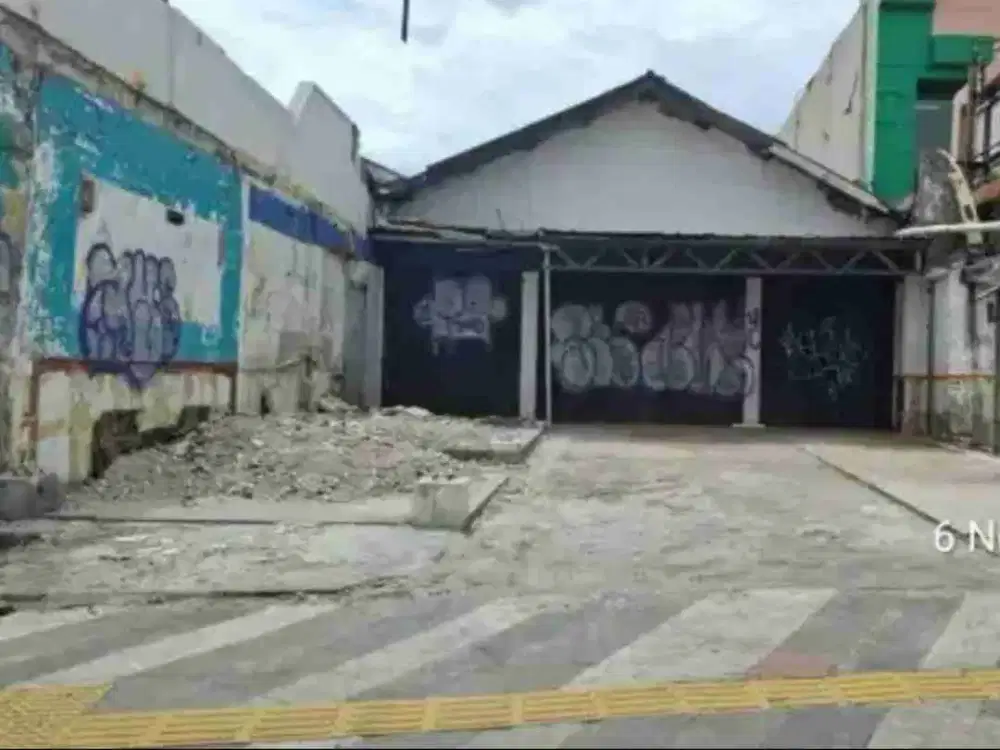 Strategis! Disewakan Ruang Usaha/Gudang di Margonda Raya Depok – Cocok Restoran & Cafe