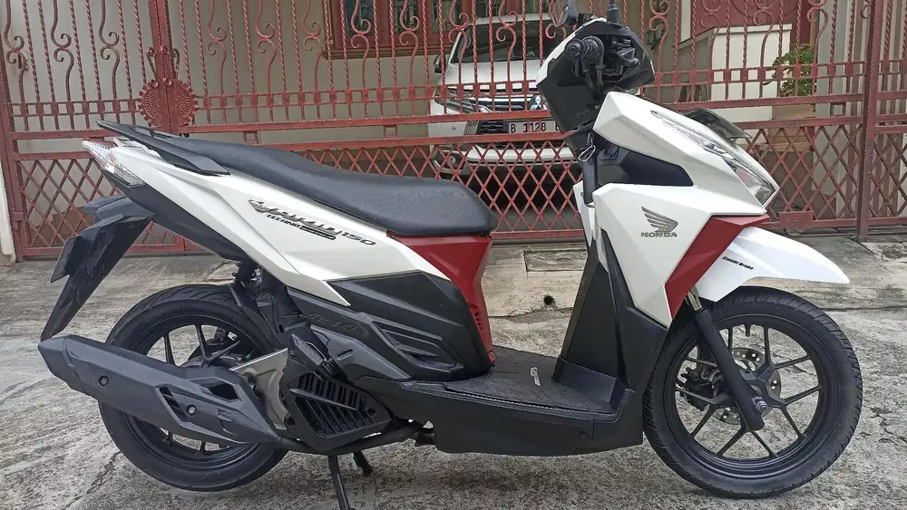 Honda Vario 150 LED tahun 2016.