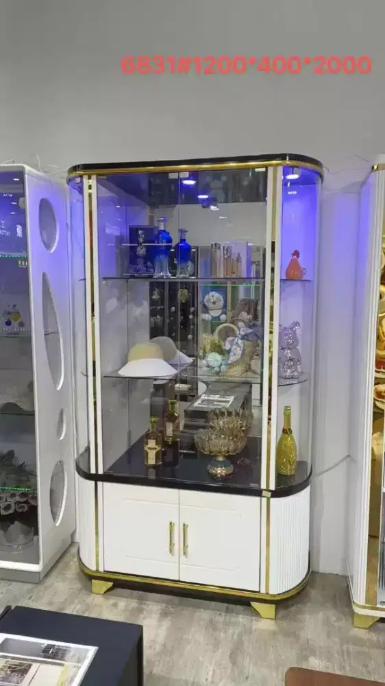 LEMARI HIAS IMPORT, LEMARI CRYSTAL IMPORT MEWAH DAN ELGENT NEW MODERN