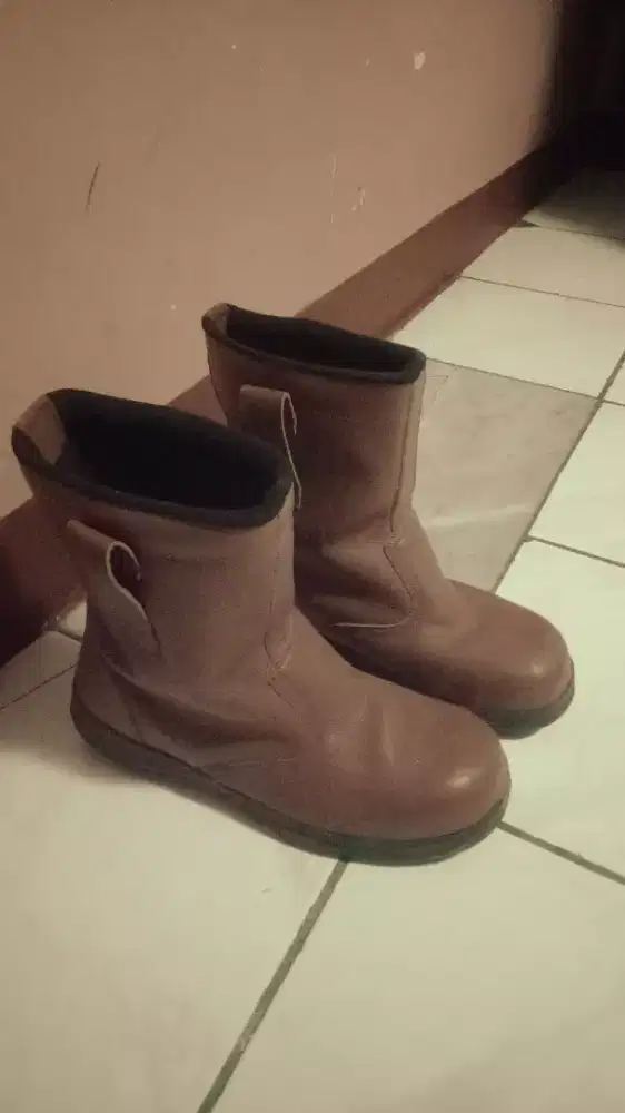 Sepatu Safety Boots simon TS 1044 R