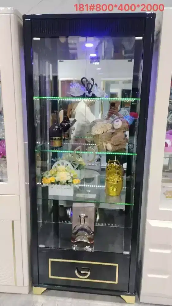 LEMARI HIAS IMPORT, LEMARI CRYSTAL IMPORT MEWAH DAN ELEGANT NEW MODERN