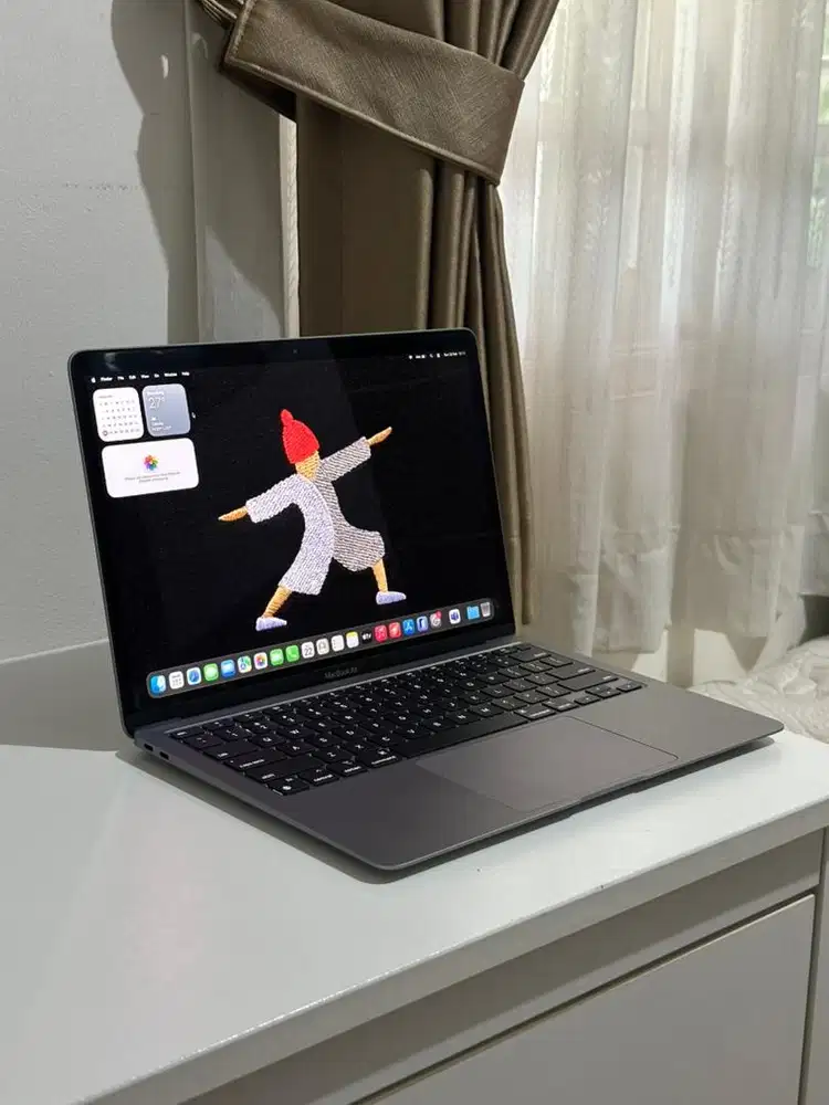 MacBook Air 2020 M1 8/256