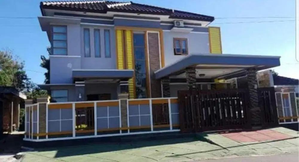 Dijual segera! Rumah mewah Karanganyar