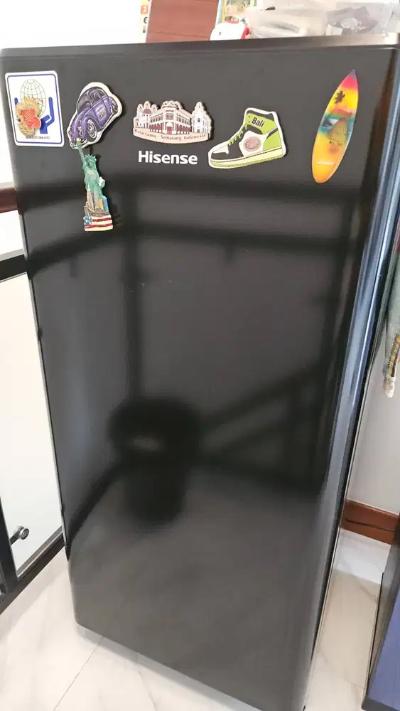 Kulkas Hisense 1 Pintu (Like New)