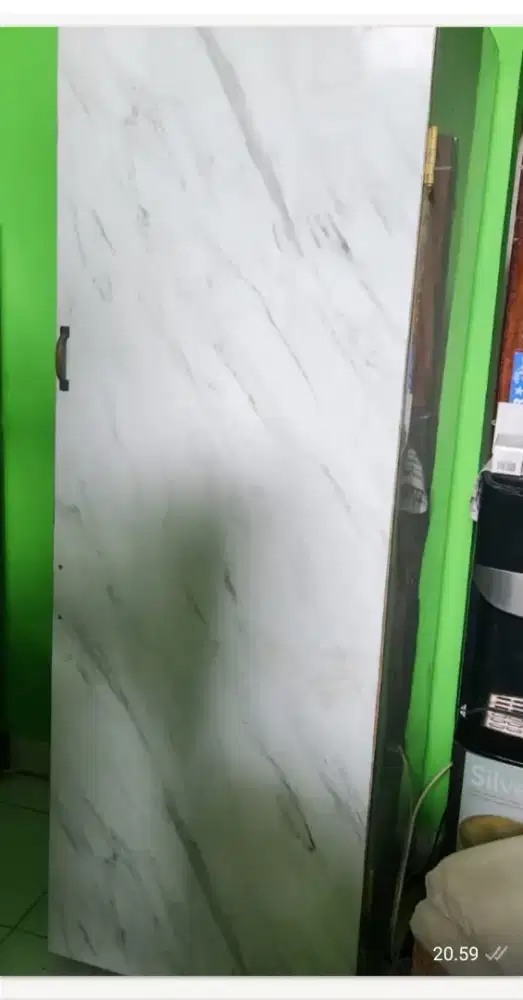 Showcase pendingin & box aesthetic nya dari kayu lapis PVC luar dalam