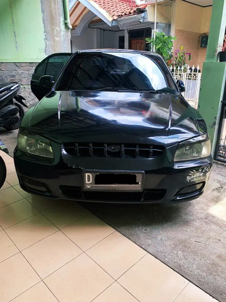 Hyundai Accent Verna 2001 Bensin
