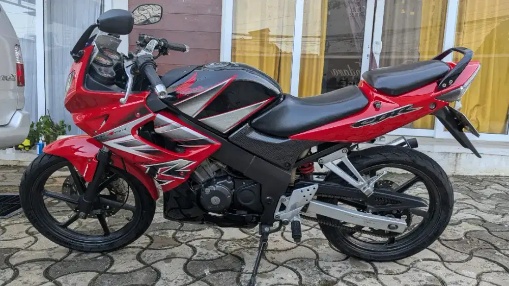 Honda CBR Old 150 CBU 2005